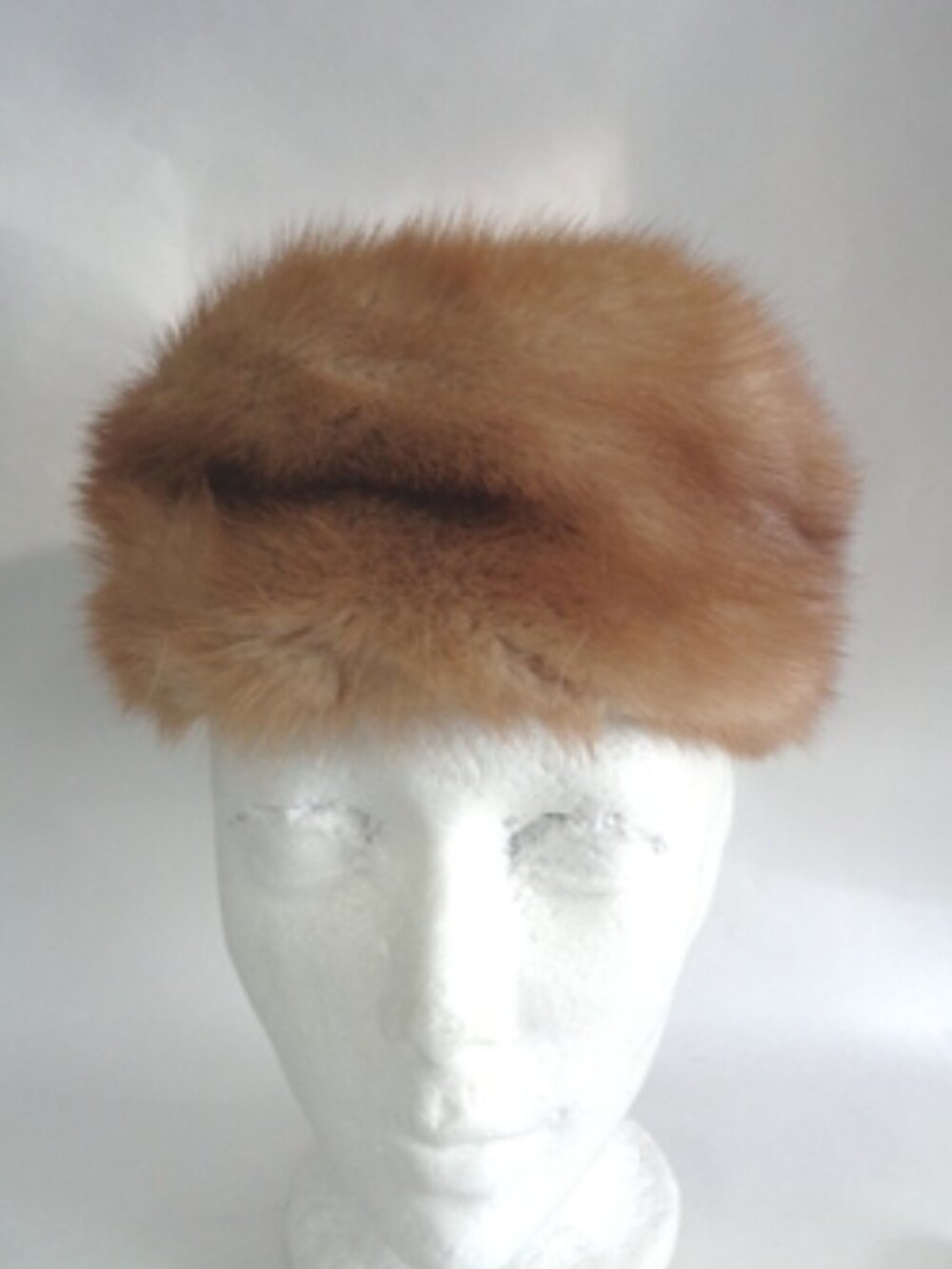 MINT CANADIAN PASTEL MINK FUR HAT CAP WOMEN WOMAN SIZE ALL